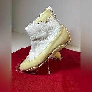 Camper Enduro ankle boots white and yellow – EU 39